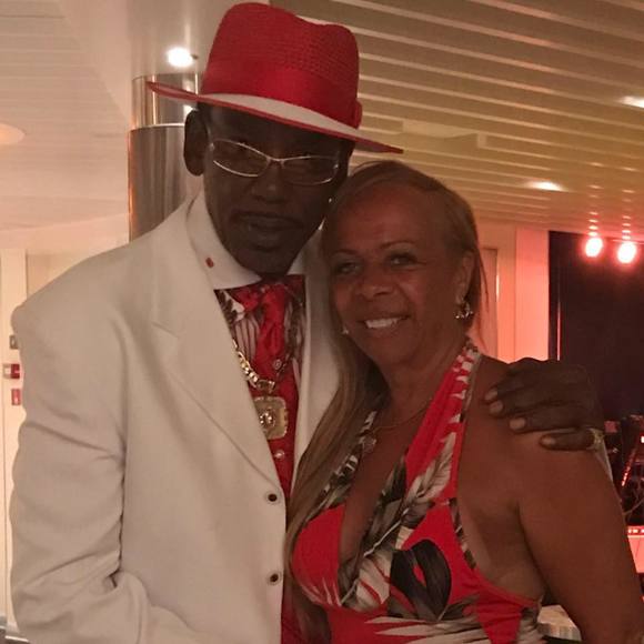 Meet your Posher, Gregory - Picture 1 of 1